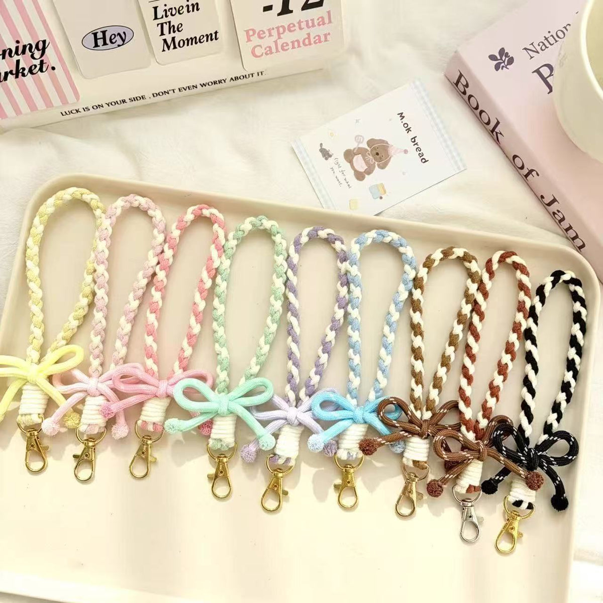 Bag with chain strap